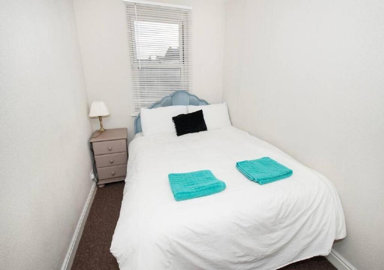 Cormorant - Beautiful 2 Bed Apartment With Sea Views Old Town Scarborough Bagian luar foto